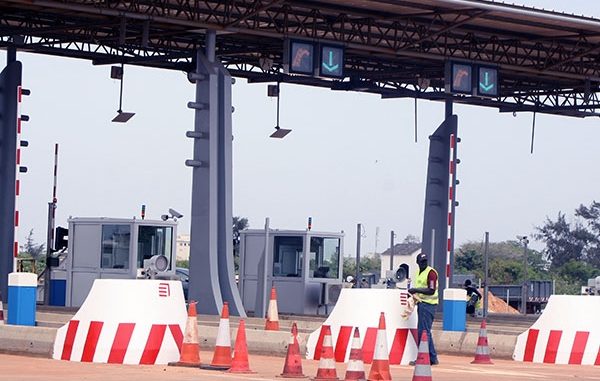 Autoroute à péage : un ‘Ndiaga Ndiaye’ se renverse, 27 blessés