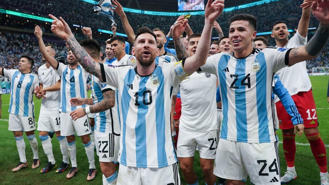 COUPE DU MONDE 2022 – L’ARGENTINE ET MESSI DE RETOUR EN FINALE, EN ATTENDANT LA FRANCE OU LE MAROC