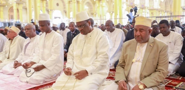 Prière du Vendredi : La mosquée « Massalikoul Djinane » a accueilli Macky Sall et son probable successeur à la tête de l’Union africaine