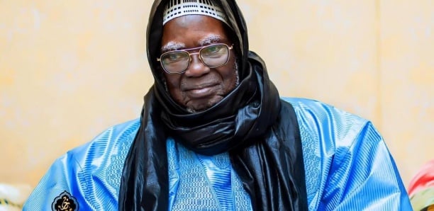 Touba zappe la politique : ce qui a poussé Serigne Mountakha à bout