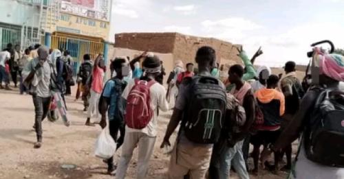 Fermeture Des Frontières Du Niger : Une Centaine De Sénégalais Piégés Dans Le Désert