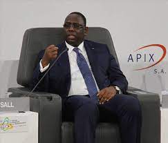 Effondrement De Bâtiments : Macky Sall Fixe Un Ultimatum À Trois Ministres Pour Une Solution