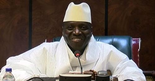 Gambie : Le Président Barrow Plaisante Sur La “Puissance” De Yahya Jammeh